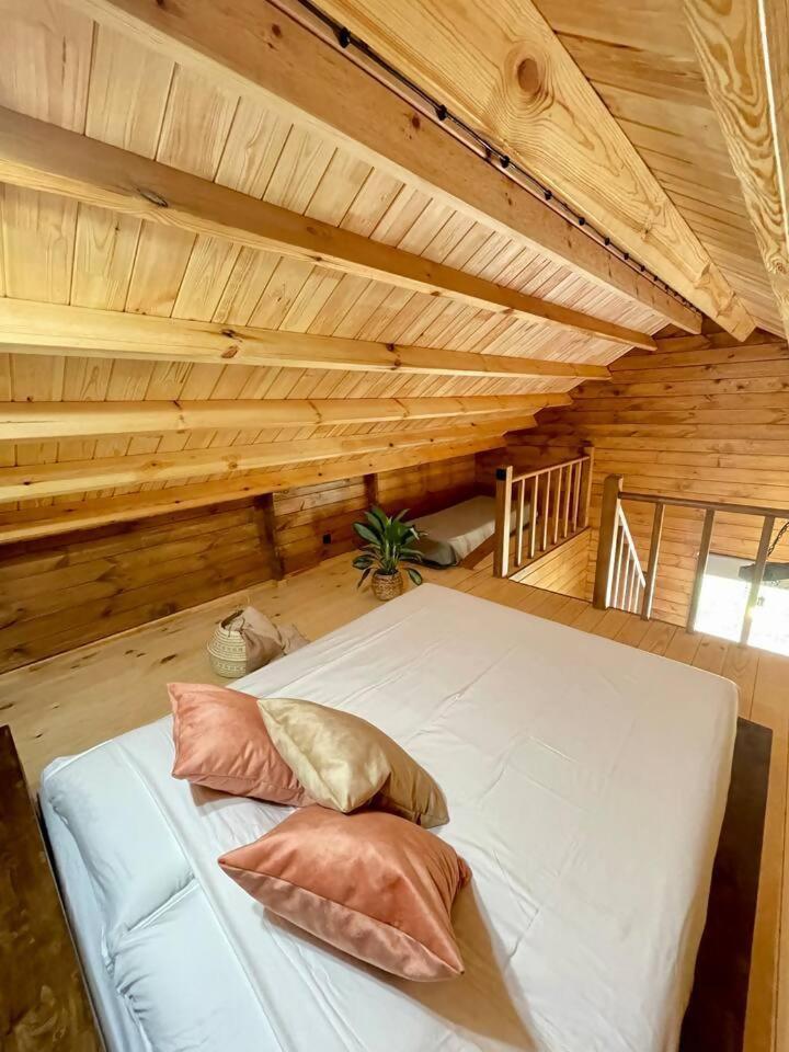 Отель Mountain Eco Shelter 3 Corujeira de Dentro Экстерьер фото