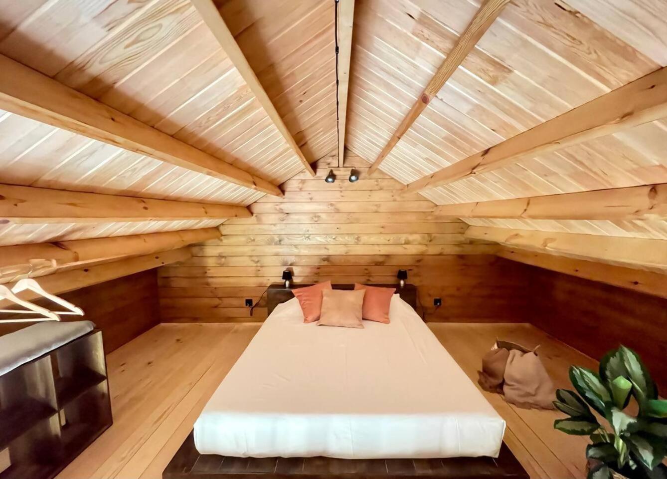 Отель Mountain Eco Shelter 3 Corujeira de Dentro Экстерьер фото