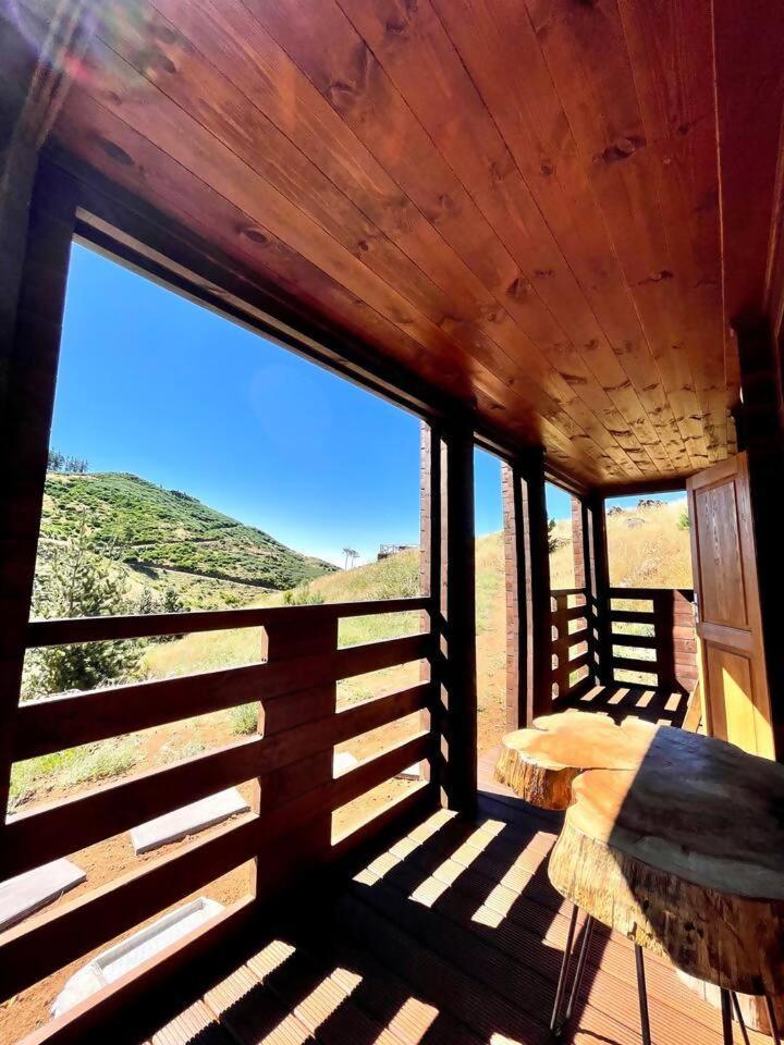 Отель Mountain Eco Shelter 3 Corujeira de Dentro Экстерьер фото